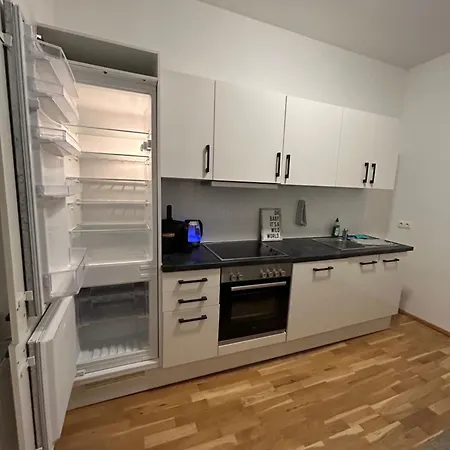 Gross - Real Estate - Goess Apartment *